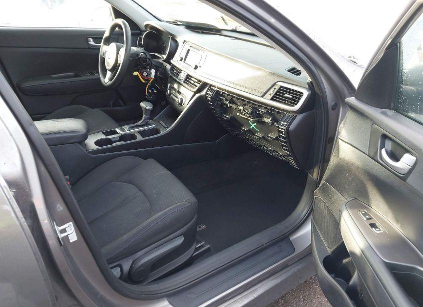 Photo 5 of 2016 Kia Optima LX (VIN 5XXGT4L39GG036376)