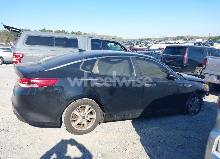 Photo 13 of 2016 Kia Optima LX (VIN 5XXGT4L39GG036801)