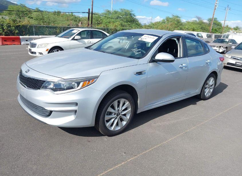 Photo 2 of 2016 Kia Optima LX (VIN 5XXGT4L39GG077199)
