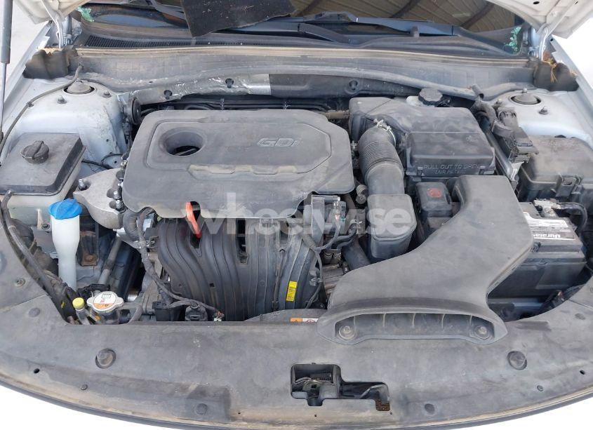 Photo 10 of 2016 Kia Optima LX (VIN 5XXGT4L39GG093127)