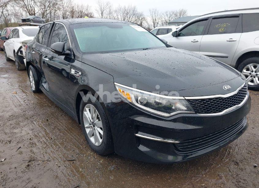 2016 Kia Optima LX (VIN 5XXGT4L39GG097419) main photo