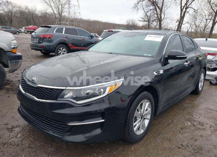 Photo 2 of 2016 Kia Optima LX (VIN 5XXGT4L39GG097419)