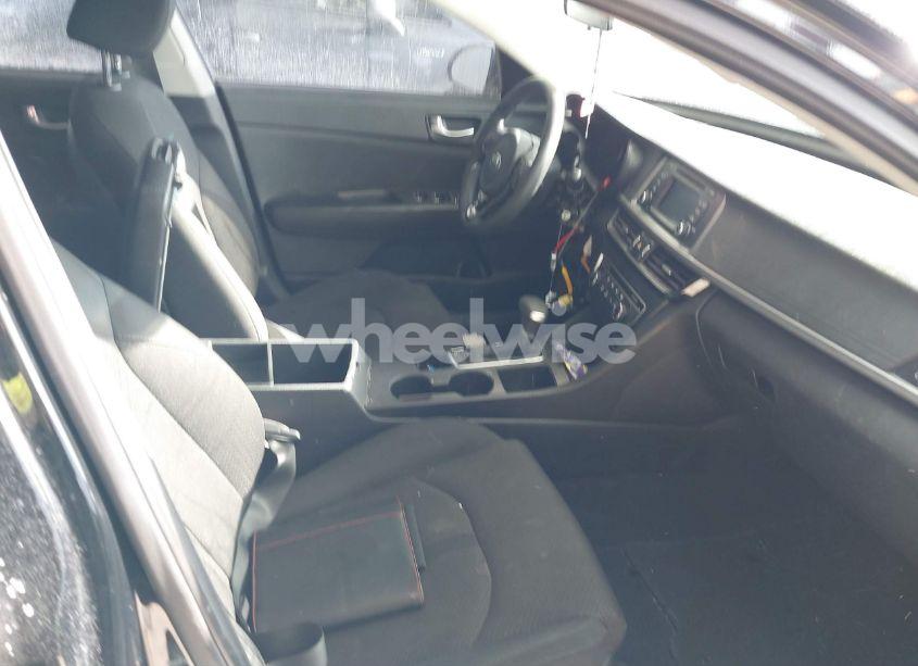 Photo 5 of 2016 Kia Optima LX (VIN 5XXGT4L39GG099008)