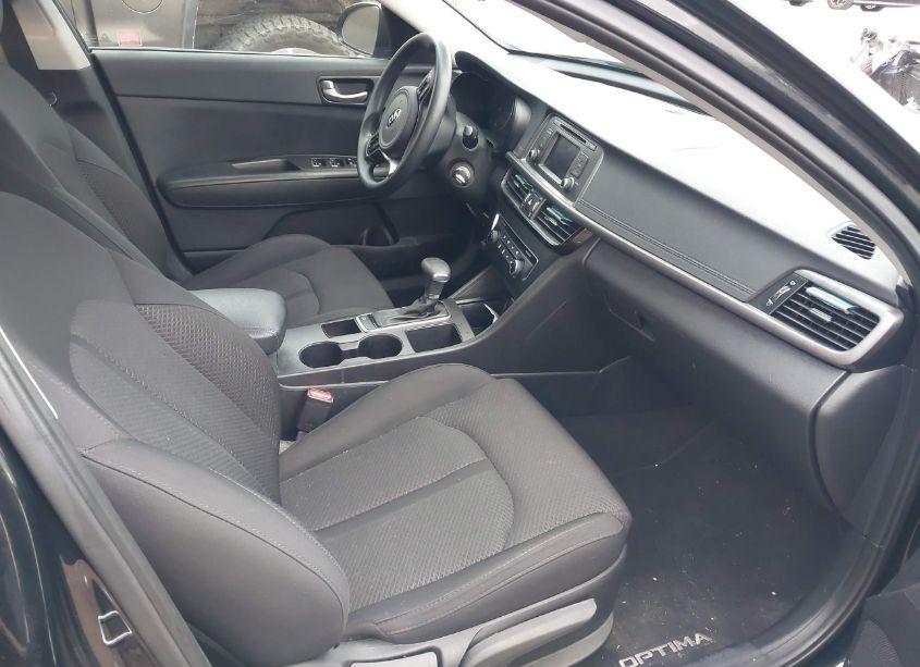 Photo 5 of 2016 Kia Optima LX (VIN 5XXGT4L39GG104837)