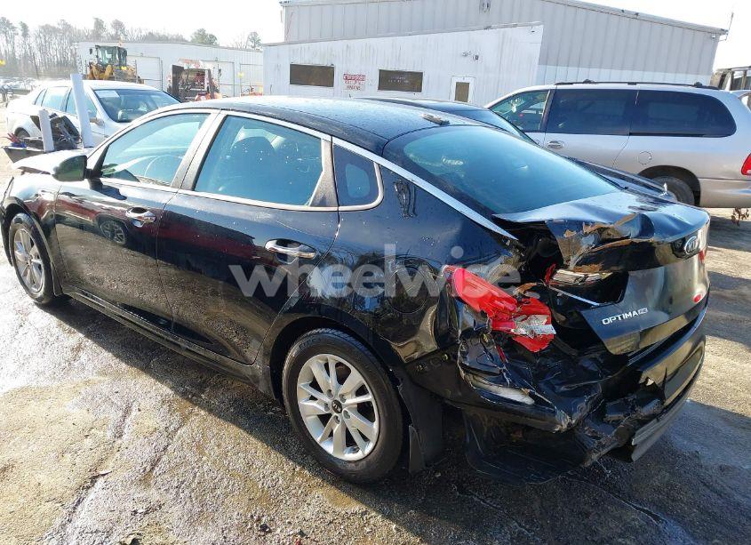 Photo 3 of 2016 Kia Optima LX (VIN 5XXGT4L39GG105650)