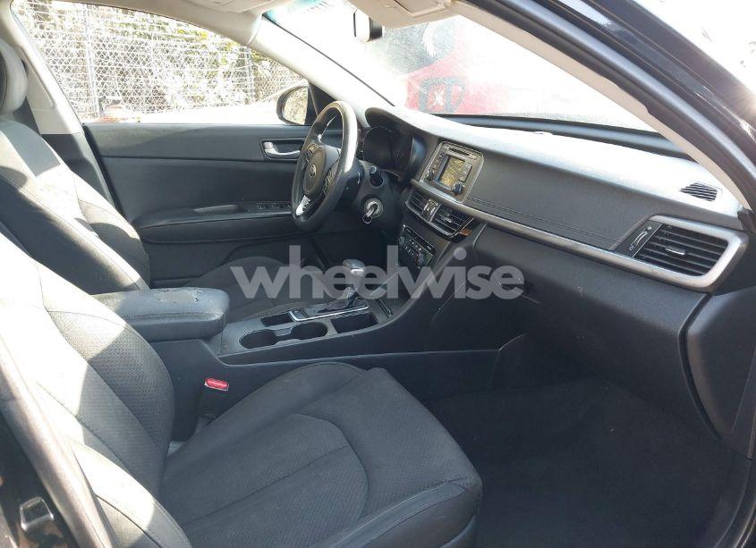 Photo 5 of 2016 Kia Optima LX (VIN 5XXGT4L39GG105650)