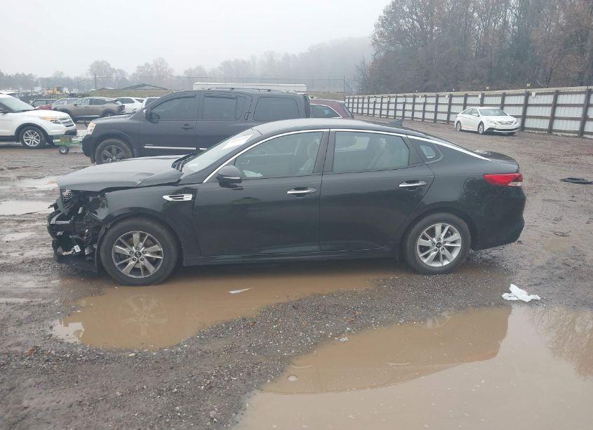 Photo 14 of 2016 Kia Optima LX (VIN 5XXGT4L39GG118804)