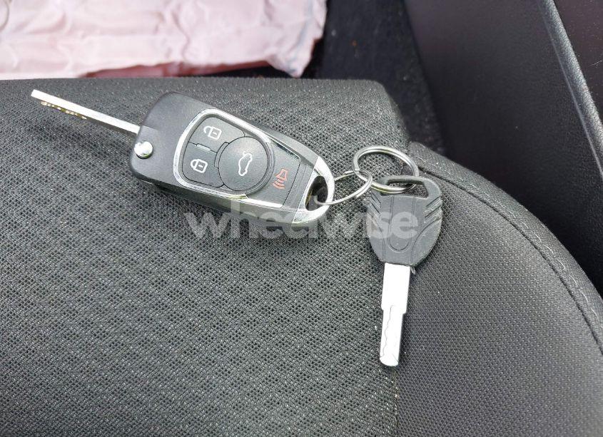 Photo 11 of 2017 Kia Optima LX (VIN 5XXGT4L39HG133028)