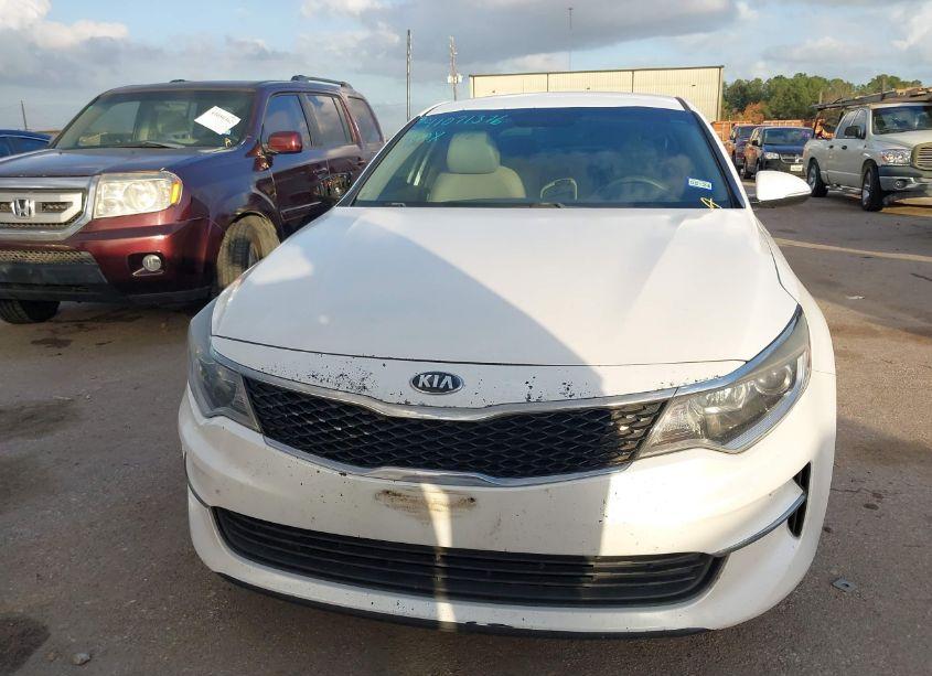 Photo 11 of 2017 Kia Optima LX (VIN 5XXGT4L39HG134048)