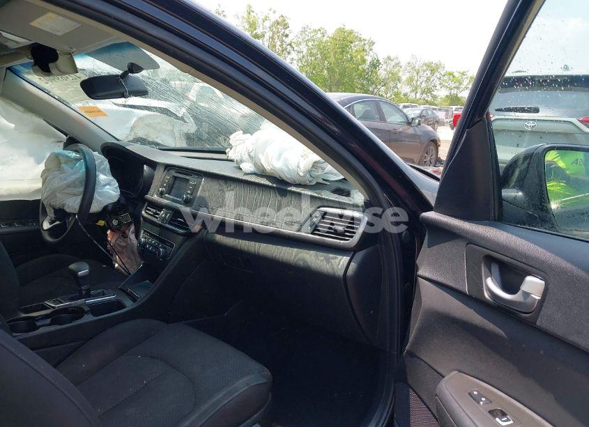 Photo 5 of 2017 Kia Optima LX (VIN 5XXGT4L39HG146829)