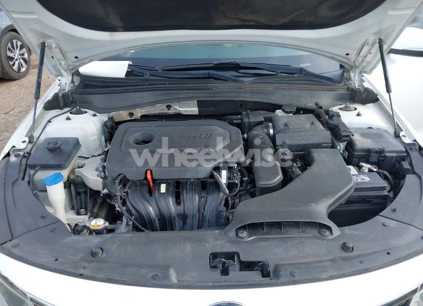 Photo 10 of 2017 Kia Optima LX (VIN 5XXGT4L39HG161072)