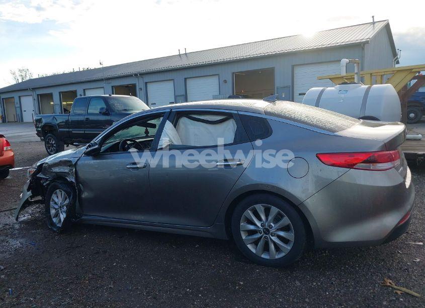 Photo 14 of 2017 Kia Optima LX (VIN 5XXGT4L39HG171195)