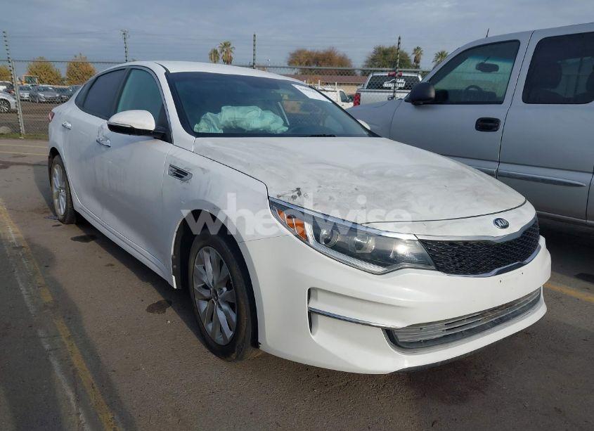 Photo 13 of 2017 Kia Optima LX (VIN 5XXGT4L39HG174047)