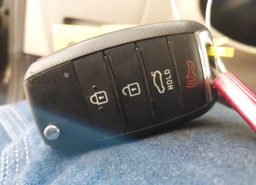 Photo 11 of 2018 Kia Optima LX (VIN 5XXGT4L39JG185412)