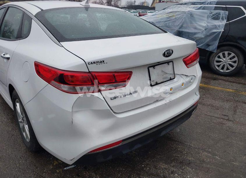 Photo 6 of 2018 Kia Optima LX (VIN 5XXGT4L39JG187791)