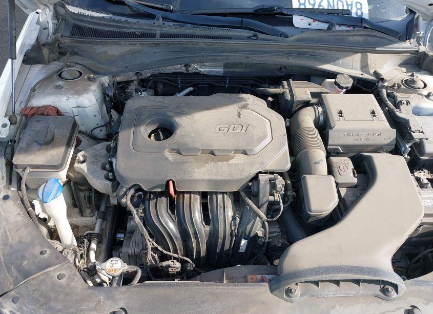 Photo 10 of 2018 Kia Optima LX (VIN 5XXGT4L39JG195325)