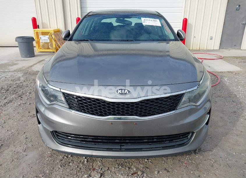 Photo 6 of 2018 Kia Optima LX (VIN 5XXGT4L39JG199326)