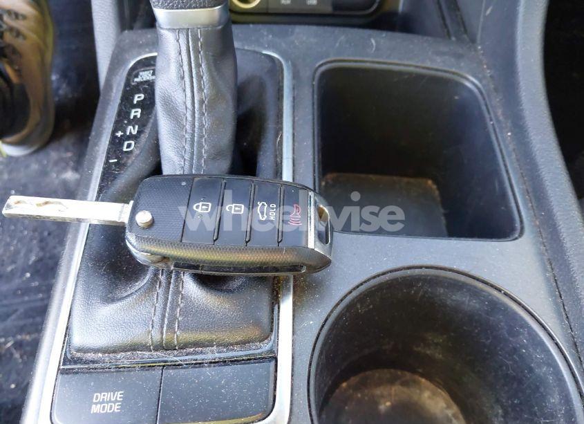 Photo 11 of 2018 Kia Optima LX (VIN 5XXGT4L39JG212527)