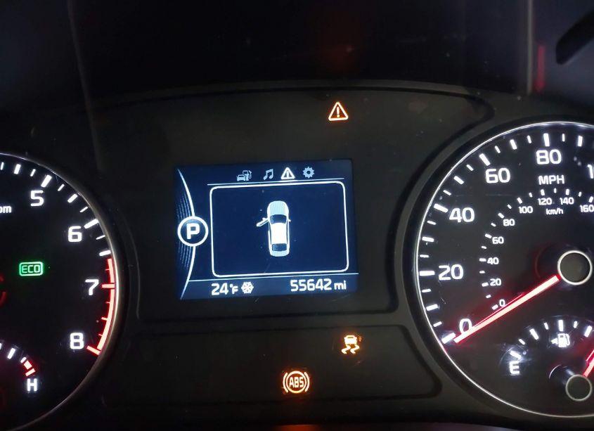 Photo 15 of 2018 Kia Optima LX (VIN 5XXGT4L39JG228601)