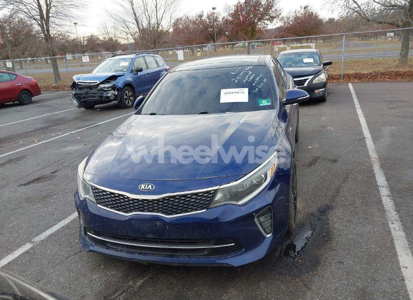 Photo 12 of 2018 Kia Optima S (VIN 5XXGT4L39JG247293)