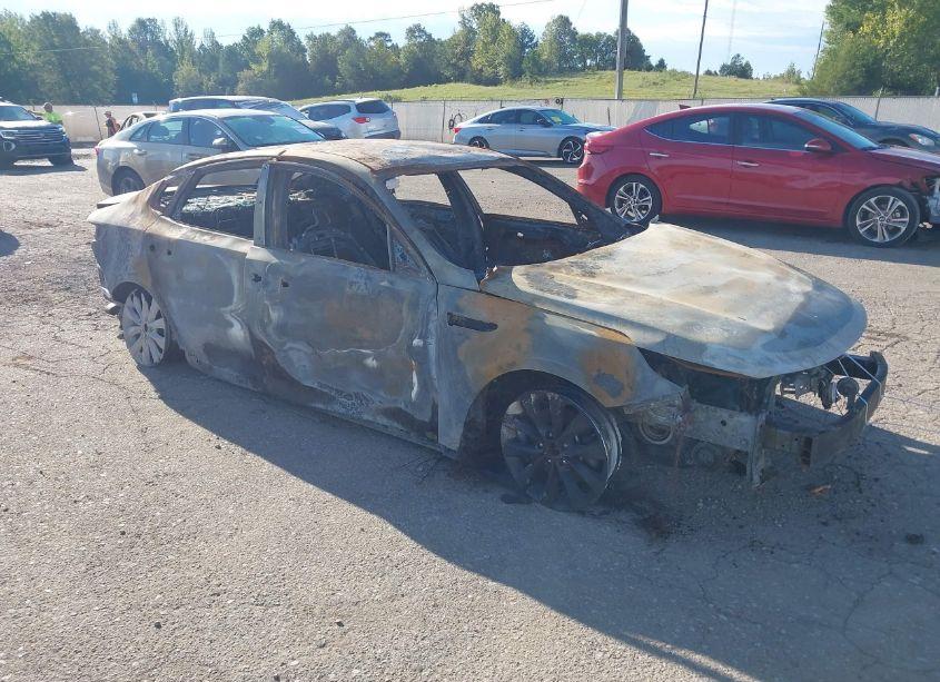 2018 Kia Optima LX (VIN 5XXGT4L39JG264059) main photo