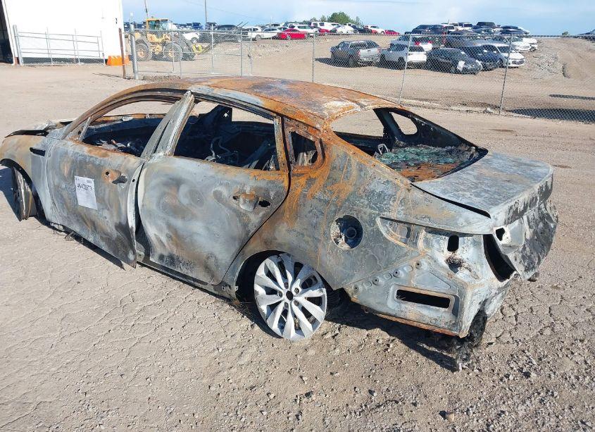 Photo 3 of 2018 Kia Optima LX (VIN 5XXGT4L39JG264059)