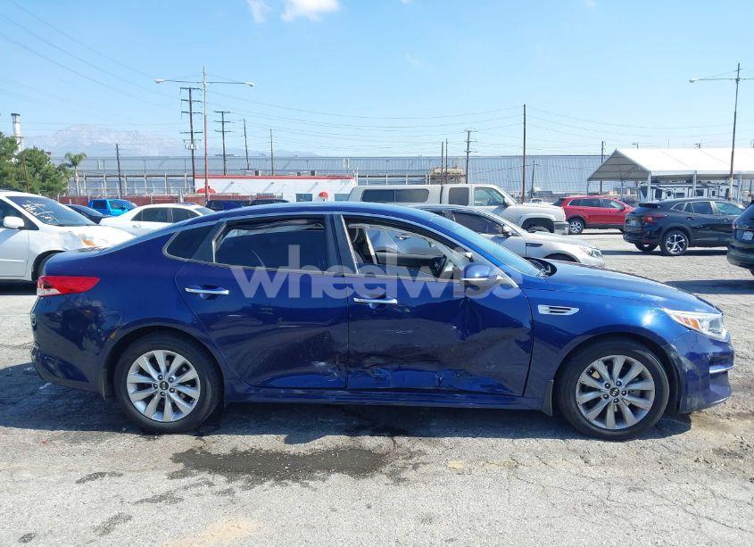 Photo 13 of 2018 Kia Optima LX (VIN 5XXGT4L39JG267138)