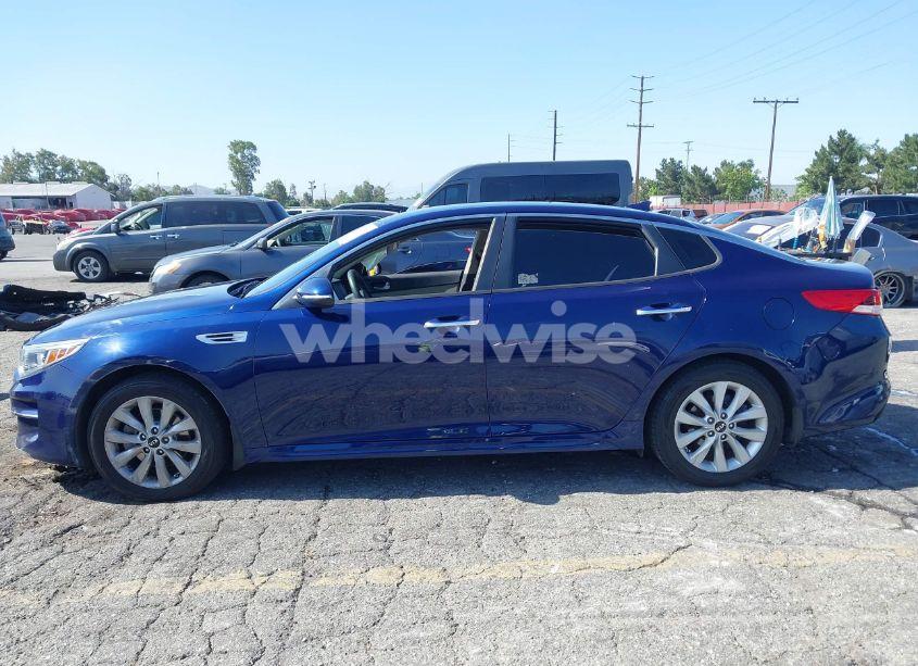 Photo 14 of 2018 Kia Optima LX (VIN 5XXGT4L39JG267138)