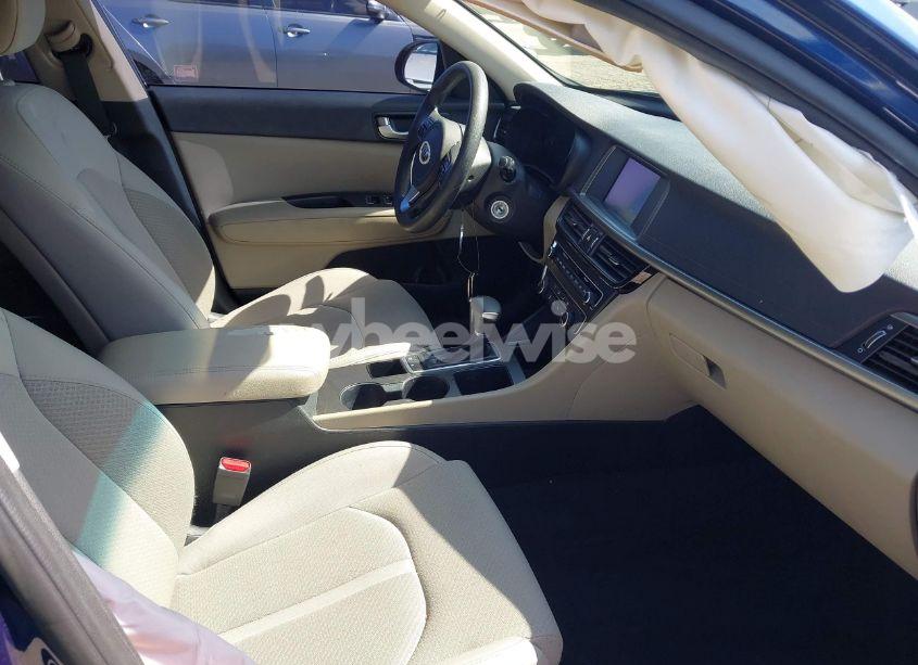 Photo 5 of 2018 Kia Optima LX (VIN 5XXGT4L39JG267138)