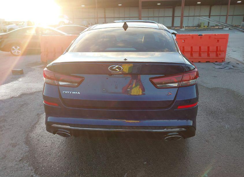 Photo 16 of 2019 Kia Optima S (VIN 5XXGT4L39KG287553)