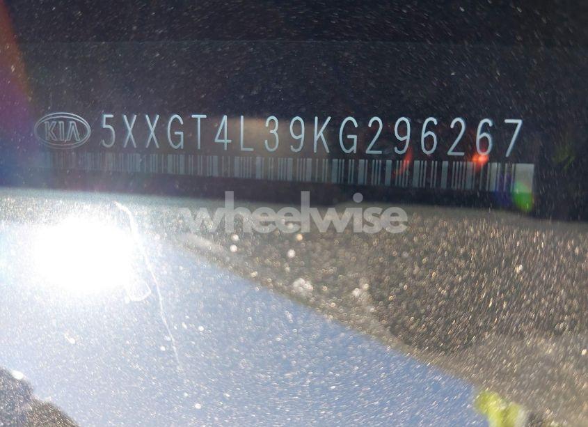 Photo 9 of 2019 Kia Optima S (VIN 5XXGT4L39KG296267)