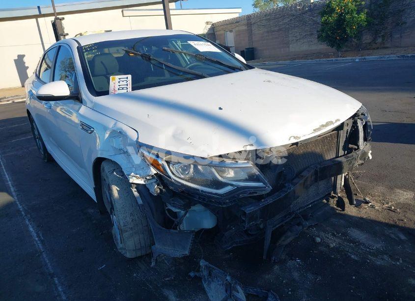 2019 Kia Optima LX (VIN 5XXGT4L39KG311785) main photo