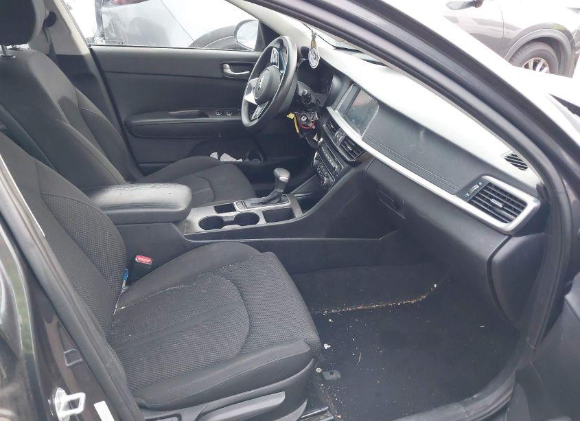 Photo 5 of 2019 Kia Optima LX (VIN 5XXGT4L39KG321698)