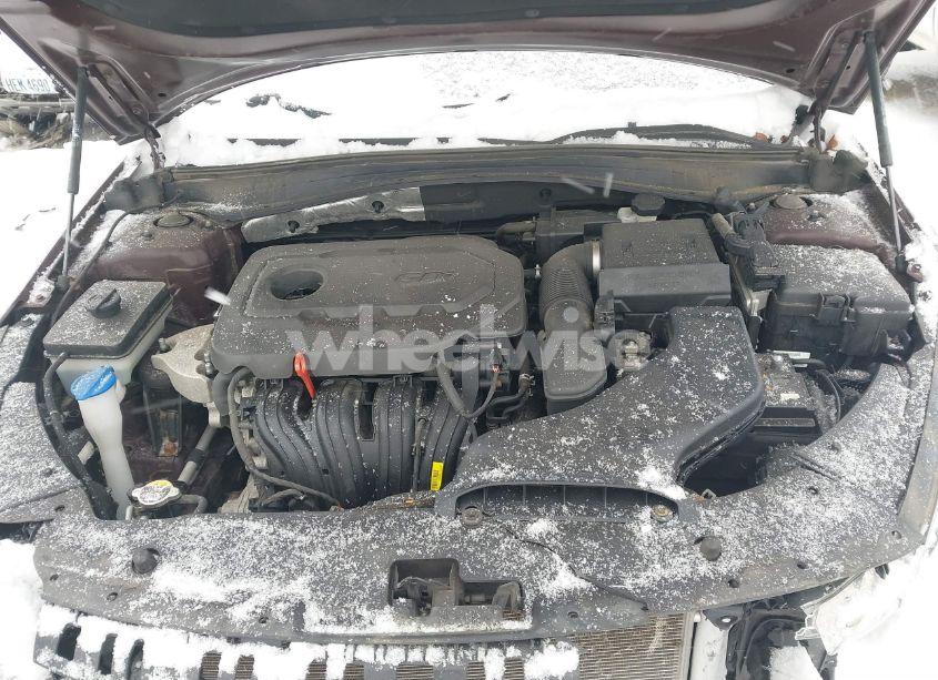 Photo 10 of 2019 Kia Optima LX (VIN 5XXGT4L39KG323600)