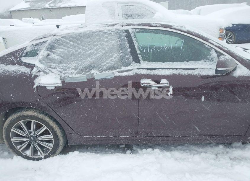 Photo 13 of 2019 Kia Optima LX (VIN 5XXGT4L39KG323600)