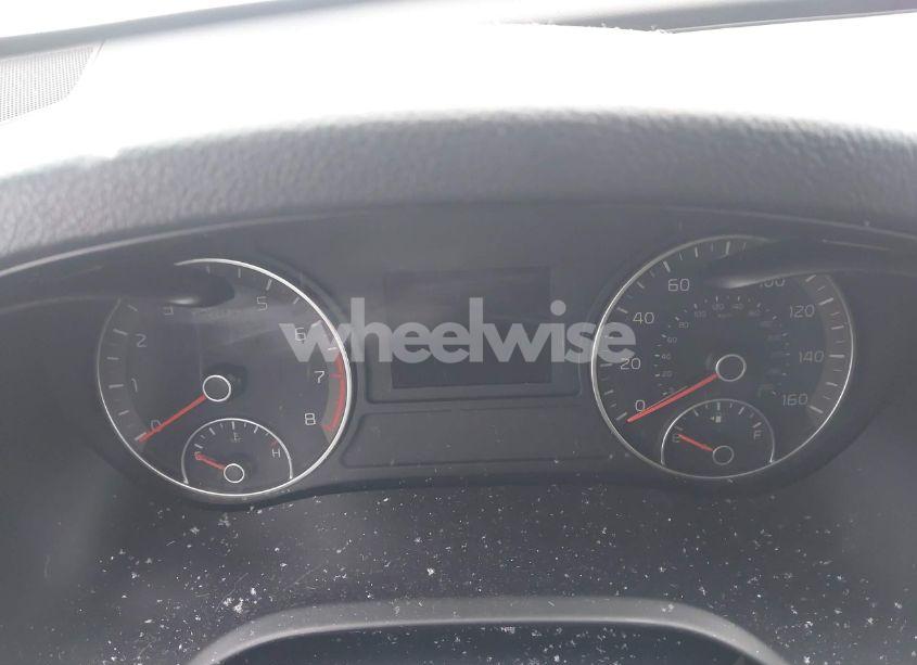 Photo 15 of 2019 Kia Optima LX (VIN 5XXGT4L39KG323600)