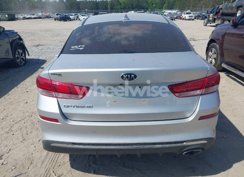 Photo 16 of 2019 Kia Optima LX (VIN 5XXGT4L39KG340865)