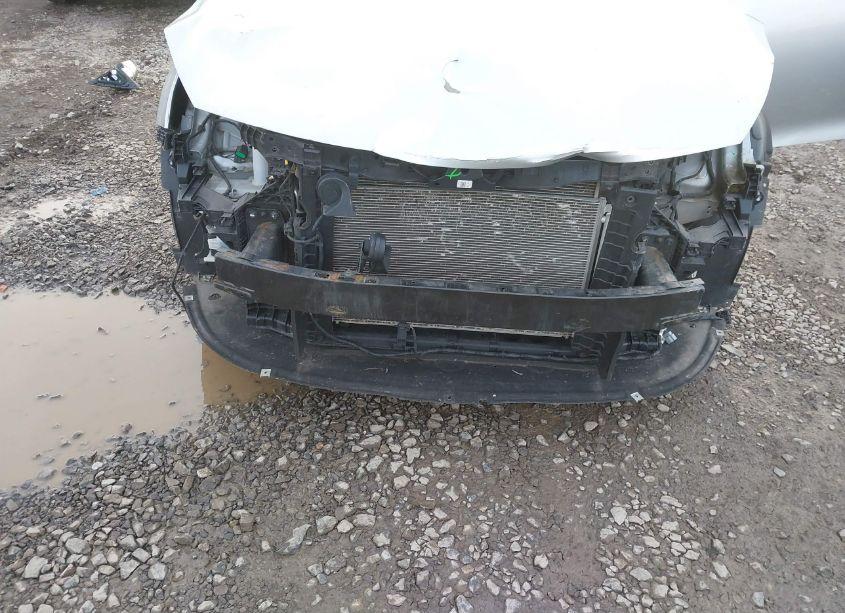 Photo 6 of 2019 Kia Optima LX (VIN 5XXGT4L39KG340896)