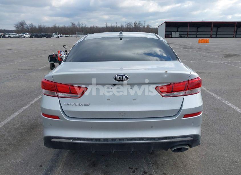 Photo 16 of 2019 Kia Optima LX (VIN 5XXGT4L39KG341935)