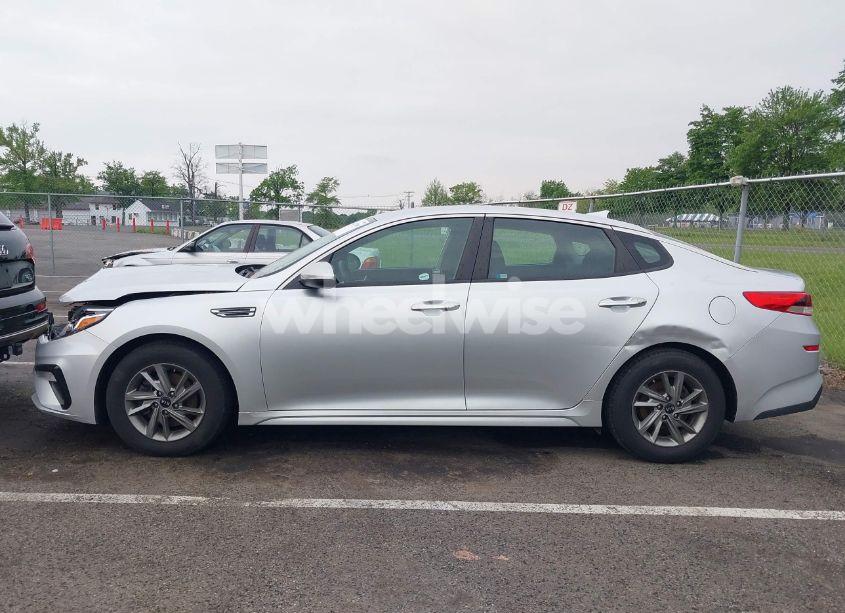 Photo 15 of 2019 Kia Optima LX (VIN 5XXGT4L39KG350246)