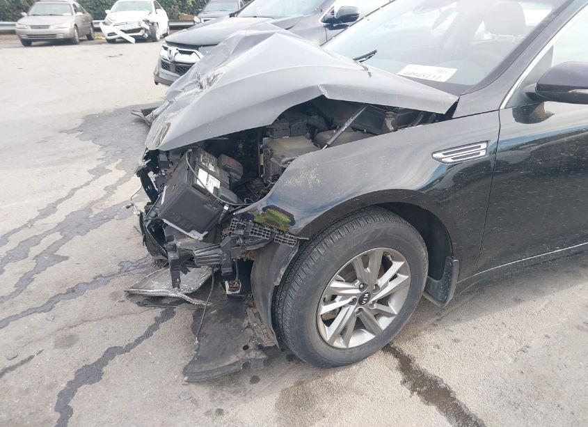 Photo 18 of 2019 Kia Optima LX (VIN 5XXGT4L39KG352613)