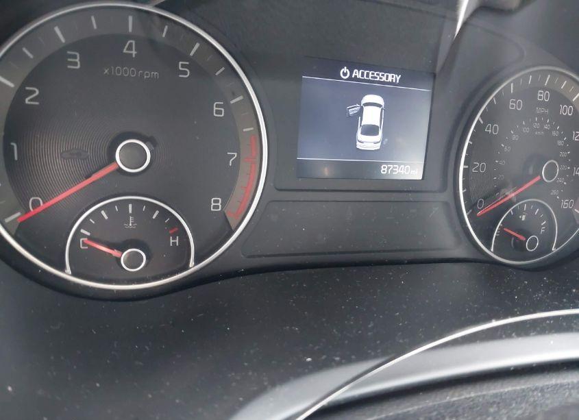 Photo 7 of 2019 Kia Optima LX (VIN 5XXGT4L39KG352613)