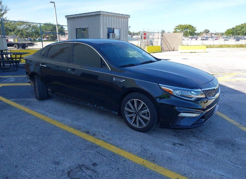 2019 Kia Optima LX (VIN 5XXGT4L39KG362364) main photo