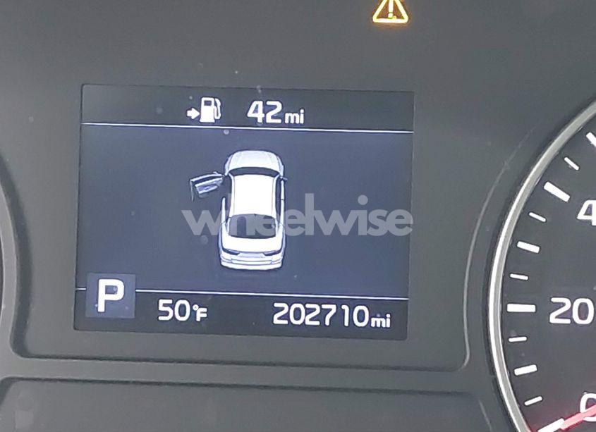 Photo 16 of 2019 Kia Optima LX (VIN 5XXGT4L39KG368570)