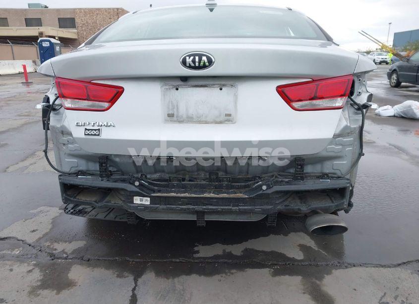 Photo 20 of 2019 Kia Optima LX (VIN 5XXGT4L39KG368570)