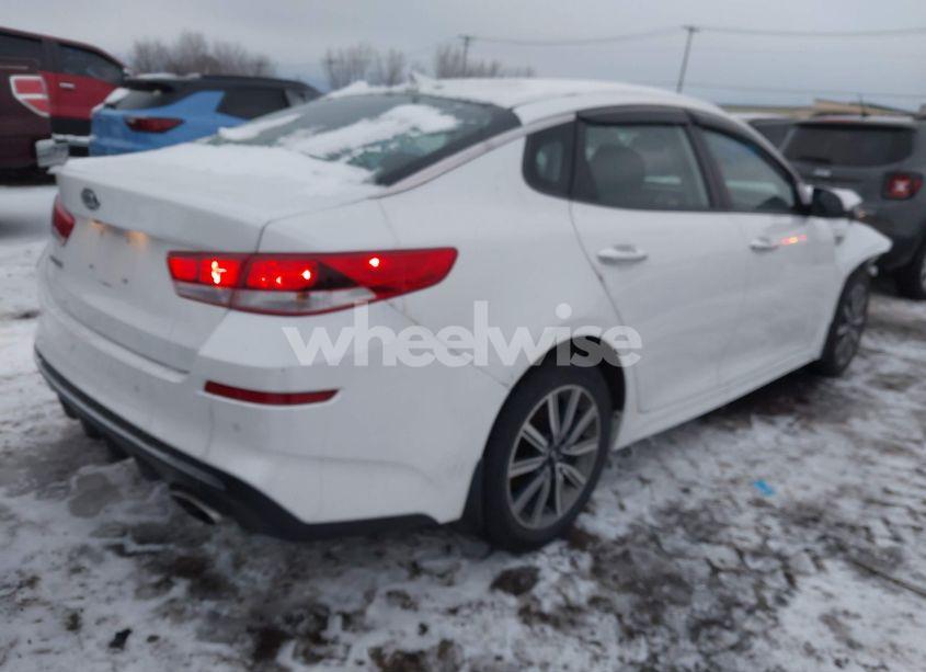 Photo 4 of 2019 Kia Optima LX (VIN 5XXGT4L39KG370111)