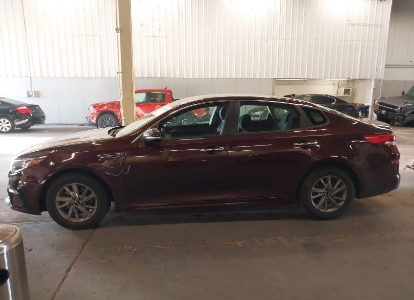 Photo 13 of 2020 Kia Optima LX (VIN 5XXGT4L39LG390120)