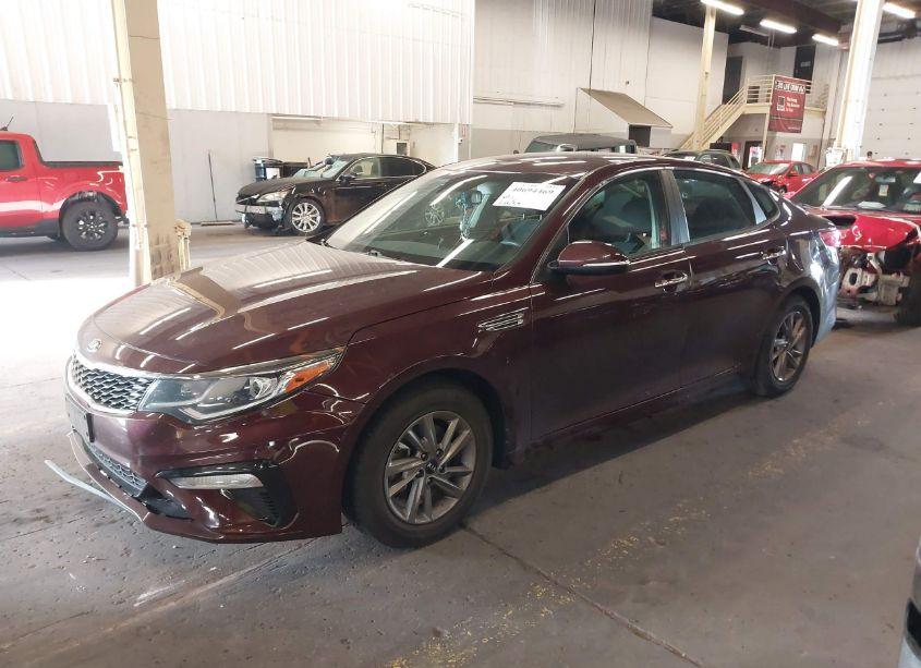 Photo 2 of 2020 Kia Optima LX (VIN 5XXGT4L39LG390120)