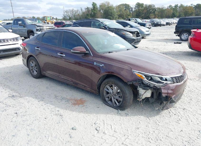 2020 Kia Optima LX (VIN 5XXGT4L39LG398573) main photo