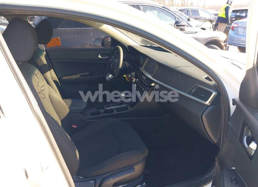 Photo 5 of 2020 Kia Optima LX (VIN 5XXGT4L39LG416635)